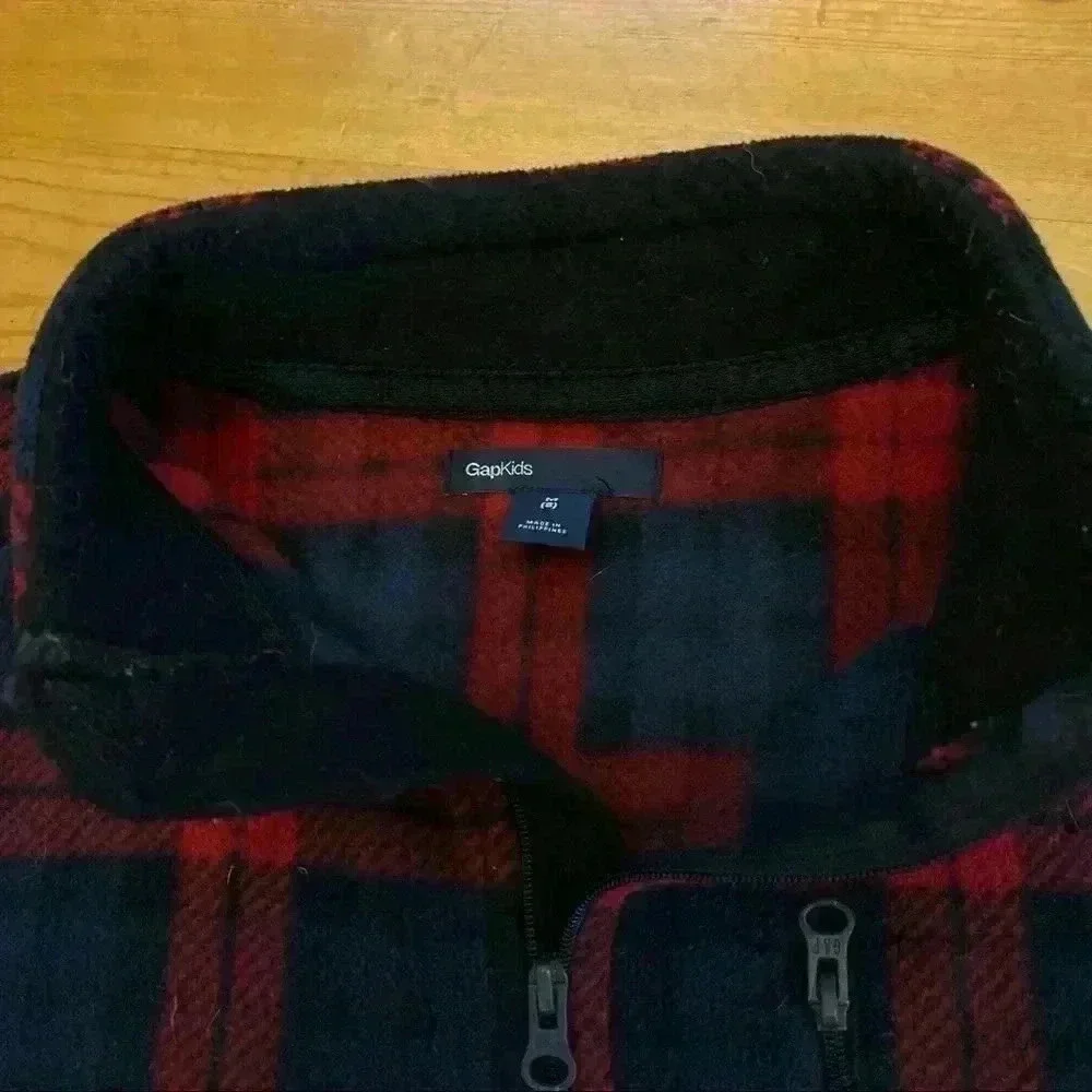 Gap plaid fleece kids M size 8